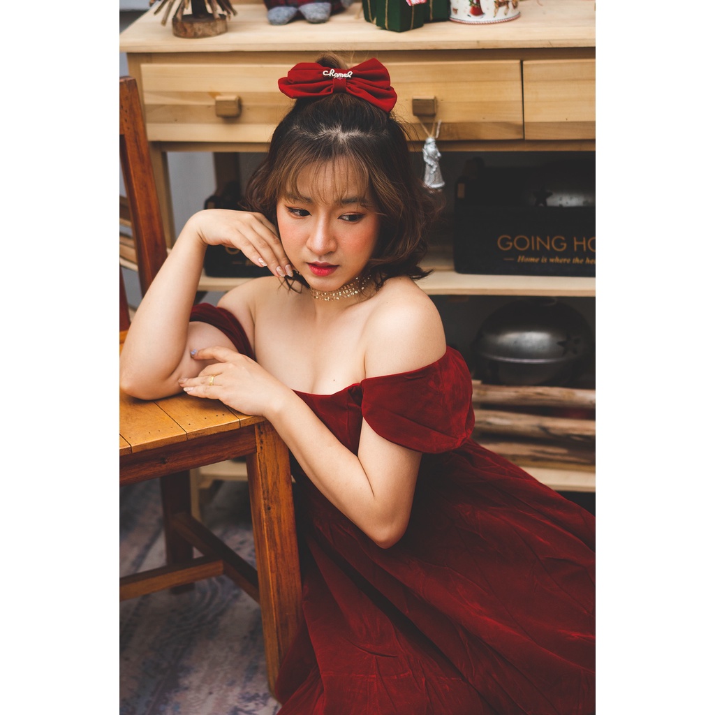 Đầm nhung đỏ cao cấp