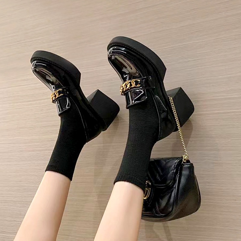 Giày cao gót WYW đen bóng đế vuông cao 6cm