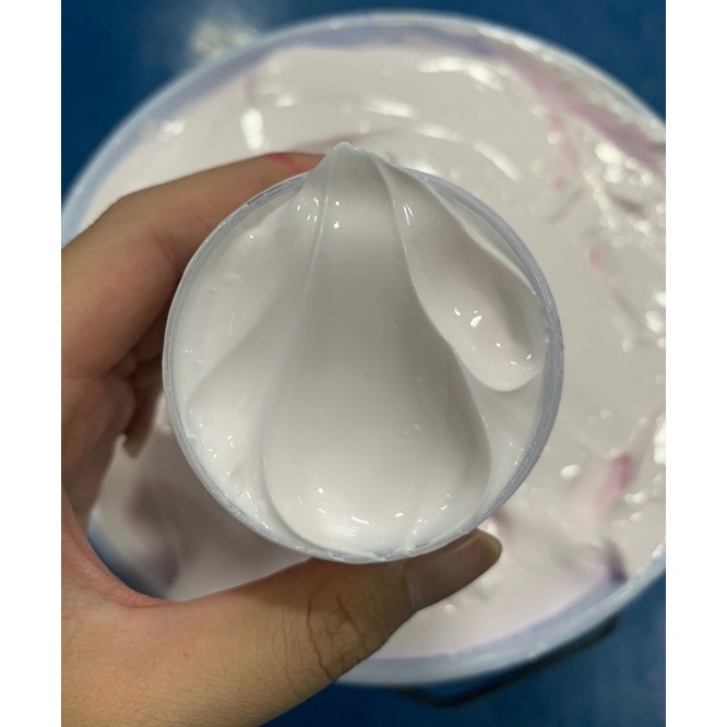 500 gam kem body cao cấp tặng tắm trắng