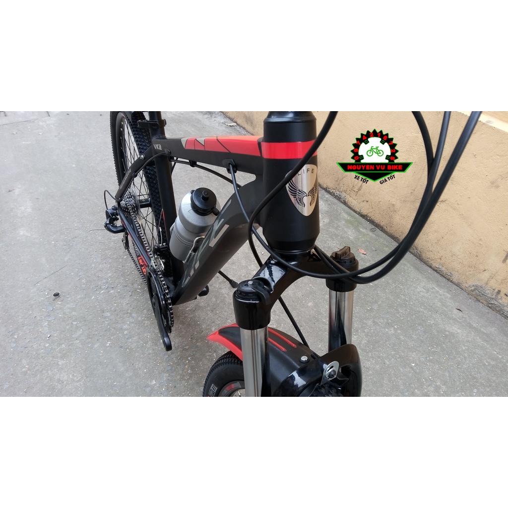 Xe đạp Life Vic2 phanh dầu Shimano cao cấp