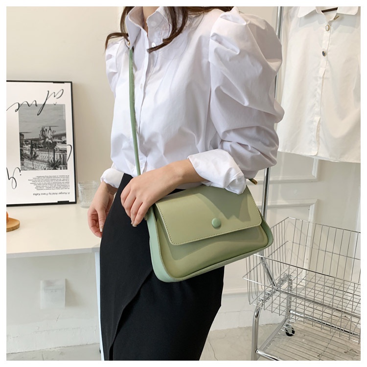 Túi xách nữ đeo chéo kiểu vuông thời trang dây đeo cá tính có khóa kéo bên trong, có hai màu xanh lá và trắng