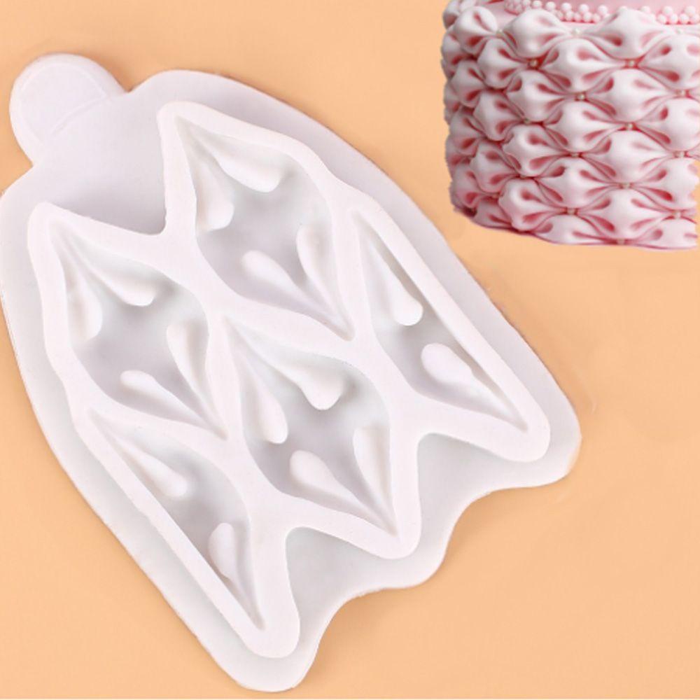 Khuôn Làm Bánh Bằng Silicone An Toàn Cho Sức Khỏe