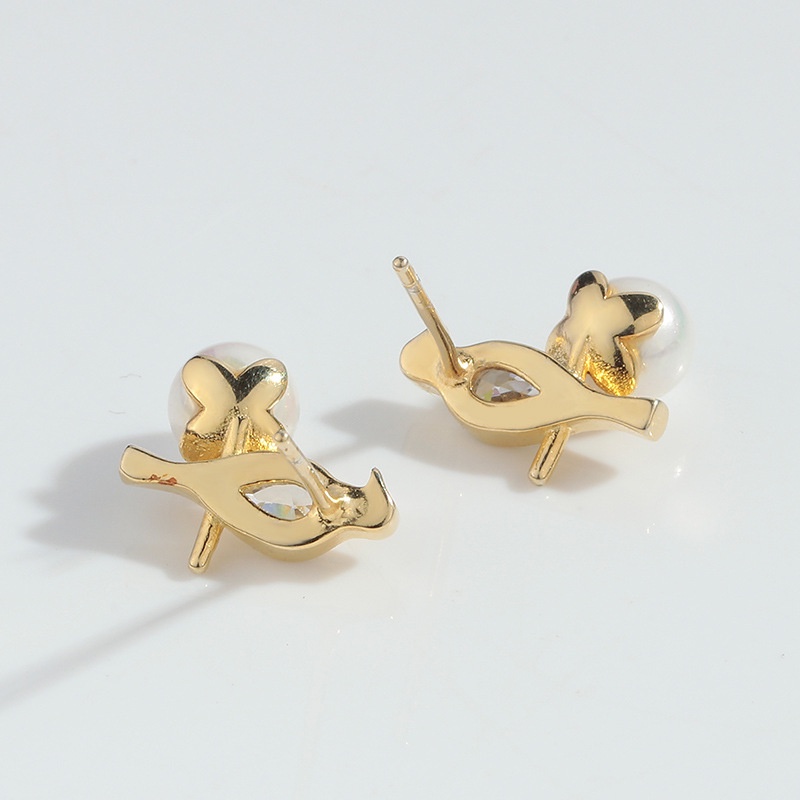 Khuyên Tai Hình Chú Chim Đính Ngọc Trai Thời Trang