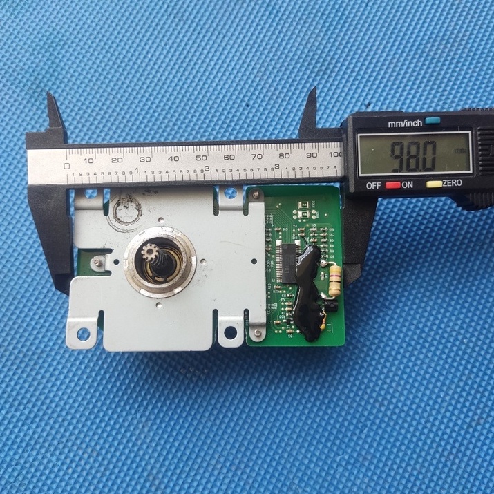 Motor Không Than 18W Tem Vàng