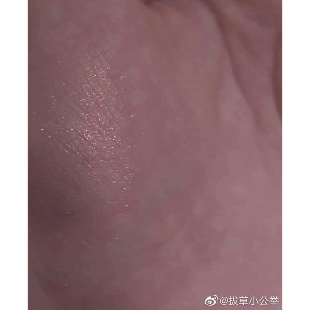 [MINI 3.8G ] BẮT SÁNG BODY FENTY BEAUTY MINI FAIRY BOMB GLITTERING POM POM | BigBuy360 - bigbuy360.vn