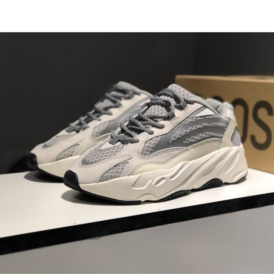 XẢ SALE GIÁ RẺ - GIÀY SNEAKER YZ700 PHẢN QUANG SIÊU ĐẸP