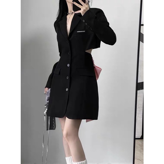 Áo Blazer khoét lưng , hở lưng , áo Vest phong cách thiết kế nơ đơn sau lưng cổ V