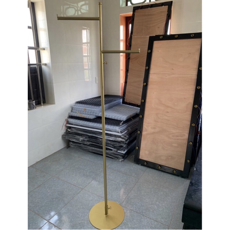kệ treo quần áo-cây treo mẫu livestream, chụp hình,... điều chỉnh được độ cao thấp của kệ-kích thước 2m