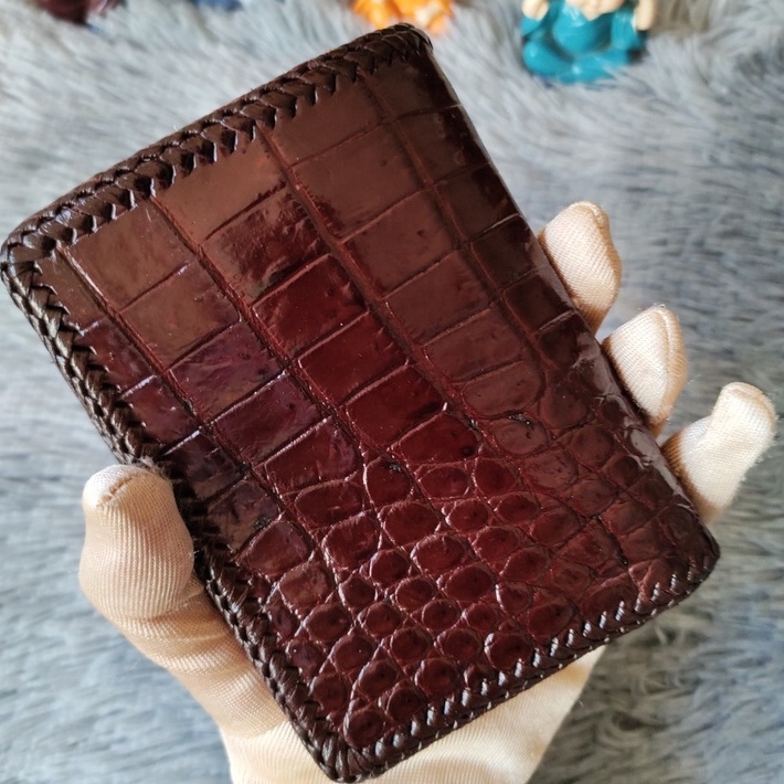 Ví Da Cá Sấu Thủ Công 2 Mặt | Ví Cá Sấu Đan Viền Da Bụng Dáng Đứng | Màu Nâu | Bảo Hành 24 Tháng
