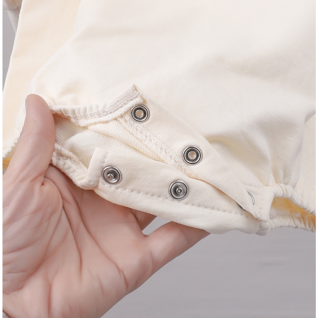 Bộ Áo Liền Quần Có Mũ Tai Gấu Dễ Thương Cho Bé