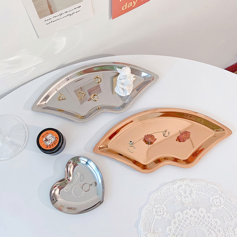 Khay Đựng Trang Sức Hình Trái Tim Sáng Tạo
