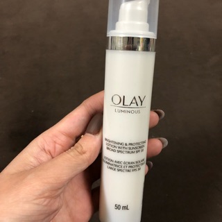 Kem dưỡng da Olay Luminous ban ngày SPF 15 ( Giá sỉ)