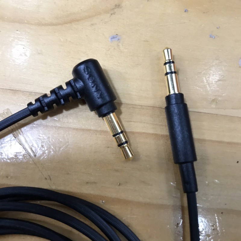 Dây 3.5 cho các mẫu tai nghe sony xb950b1 , xb950bt , xb950n1 , zx770bn