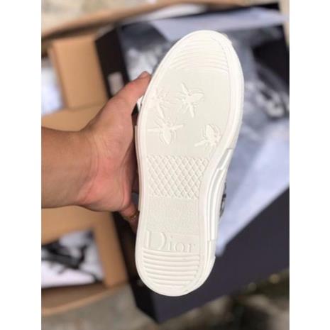 SALE Giày HOT Giày dior cao cổ, thấp cổ full box, túi lụa, giấy tờ 2020 * * ⁵ . " #.# | BigBuy360 - bigbuy360.vn