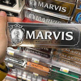 Kem đánh răng quý tộc Marvis Whitening Mint Toothpaste 85ml