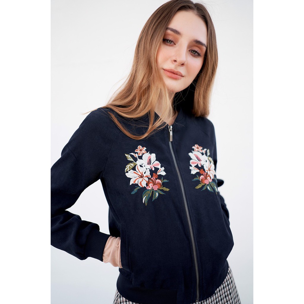 Áo khoác bomber navi thêu hoa 1BO1006 ADORE DRESS