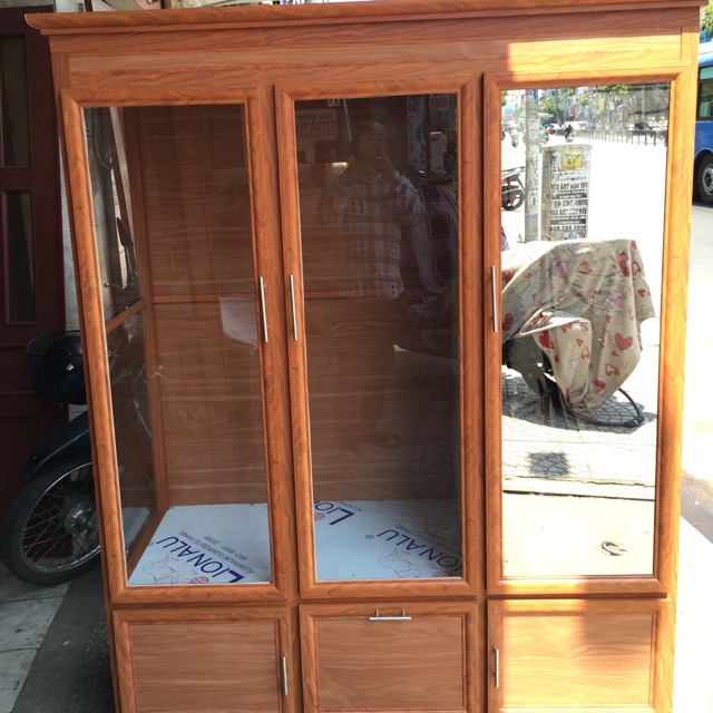Tủ quần áo nhôm kính