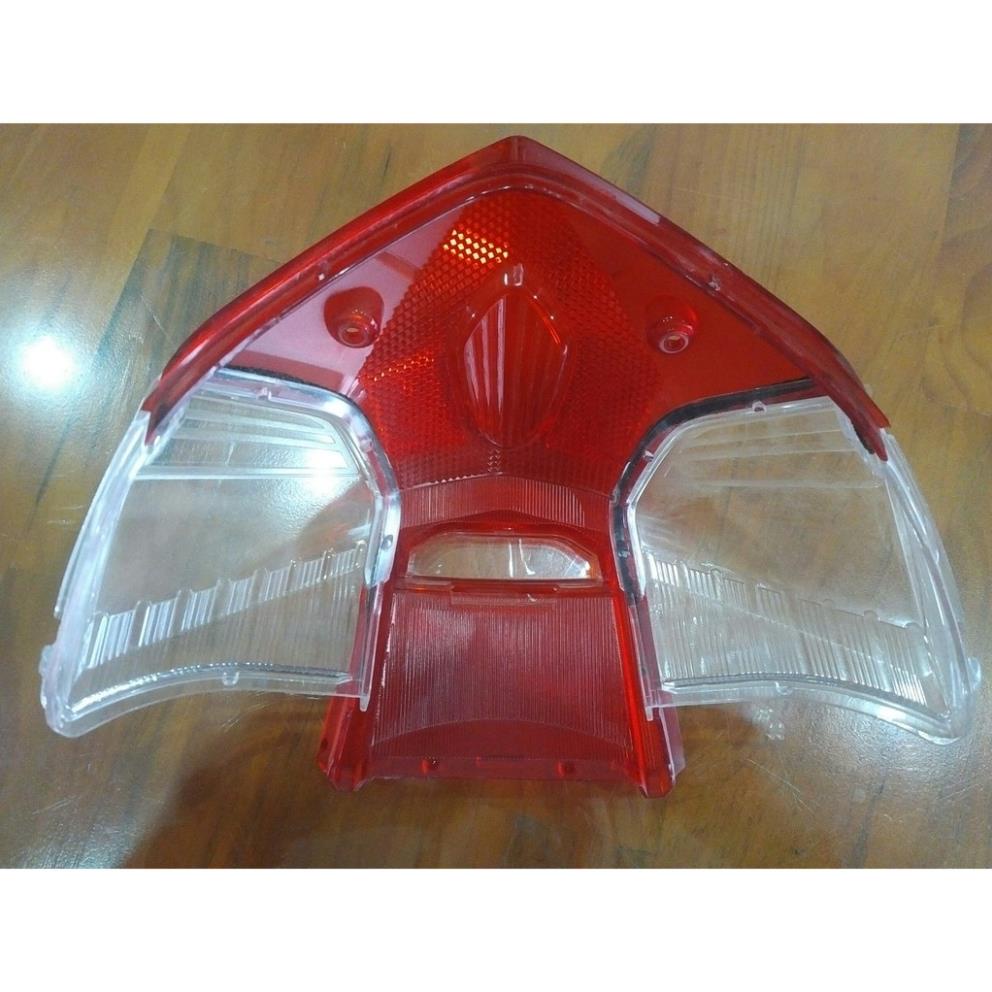 Nắp đèn hậu Sirius Fi