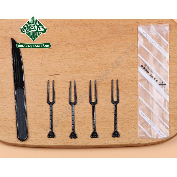 SET 10 BỘ DAO + NĨA NHỰA GOOD LUCK