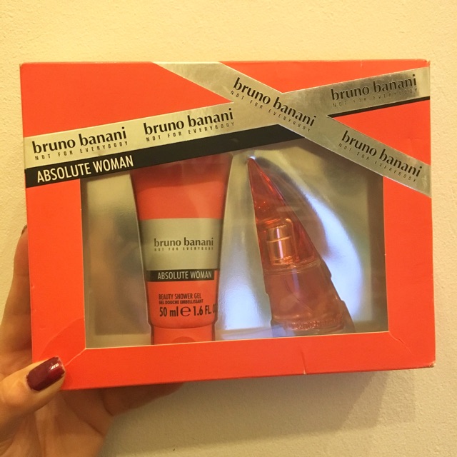 SALE ❣️❣️❣️Set Nước Hoa & Sữa Tắm Bruno Banani Woman