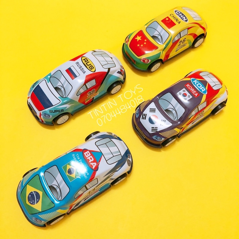 Đồ chơi xe mini chạy cót bé xinh