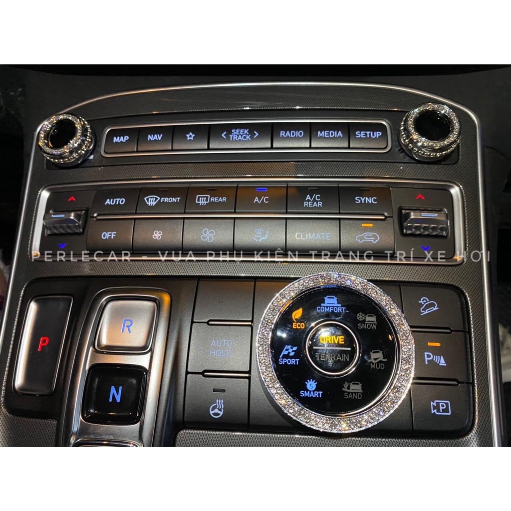 Đính đá trang trí Hyundai SANTAFE 2021 2022 Sang trọng đẳng cấp