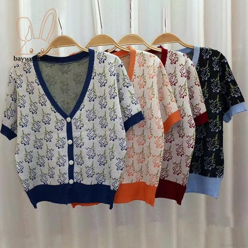 Áo Cardigan Ngắn Tay Cổ Chữ V Họa Tiết Hoa Thời Trang Dành Cho Nữ | BigBuy360 - bigbuy360.vn