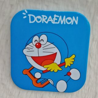 Gương kèm lược Doraemon 73x78mm SP000732