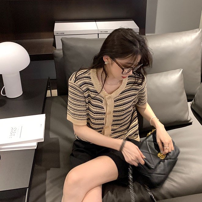 Áo Cardigan Dệt Kim Tay Ngắn Kẻ Sọc Ngang Trẻ Trung Hợp Thời Trang