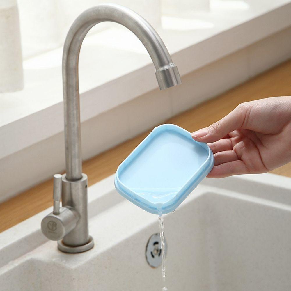 Hộp Đựng Đũa 2 Ngăn Thông Gió Dạng Đứng Gắn Tường