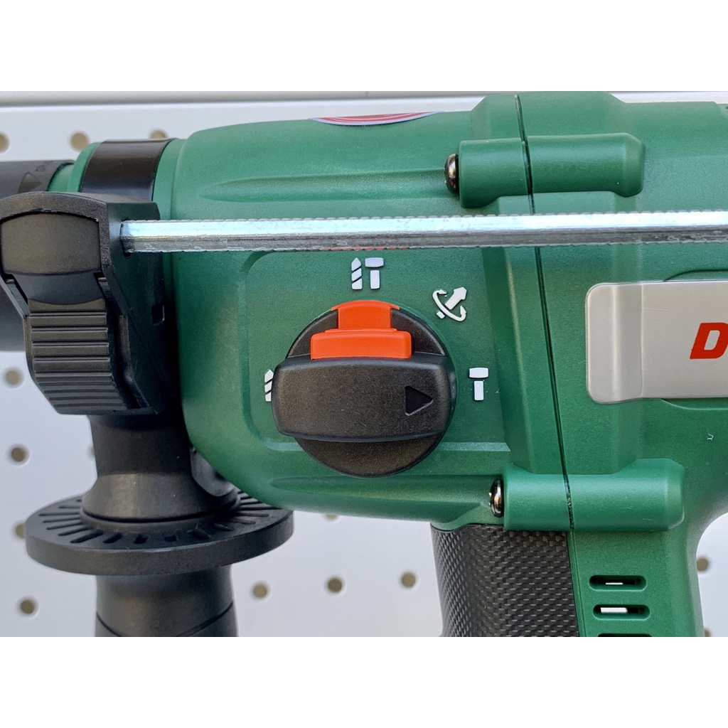 Máy khoan bê tông 3 chức năng sử dụng pin DEKTON M21-RH2603 sử dụng chân pin Makita