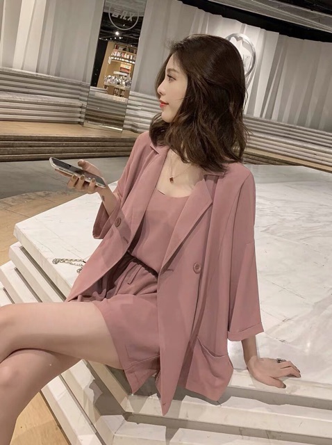 [SALE SALE 20%] [Hàng Quảng Châu] Set áo hai dây + áo vest + quần sooc cao cấp