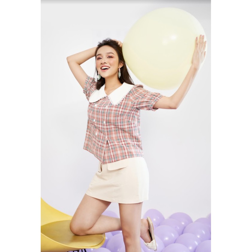 Áo sơ mi top karo phối cổ trắng kẹp ren 2 hàng khuy 1AO1090 ADORE DRESS