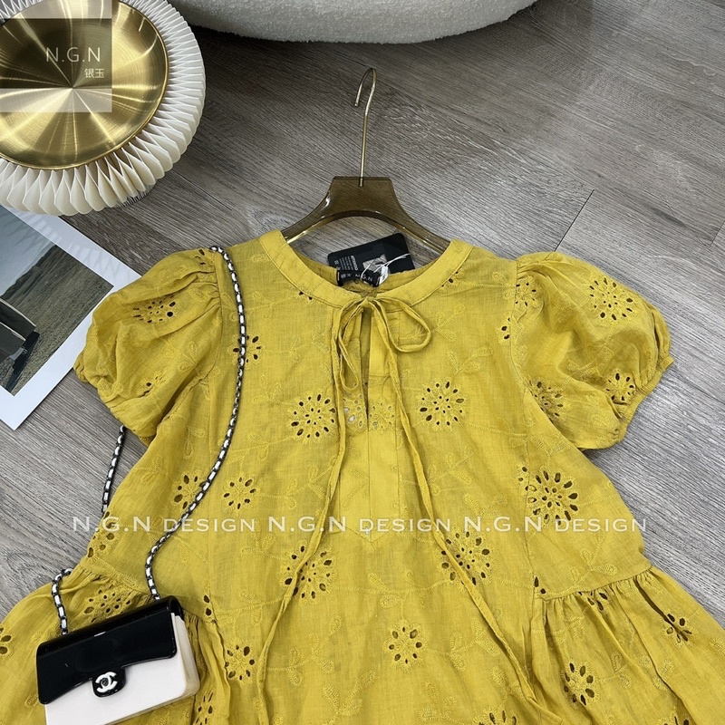 Set thô cộc tay buộc nơ nhỏ