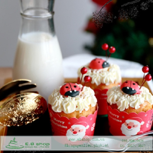 50 chén giấy cupcake cứng loại 6 cm/ 7 cm để trực tiếp lò nướng - giao hình ngẫu nhiên