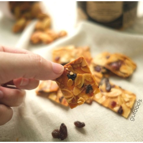 Bánh ngũ cốc hạnh nhân GUfoods (bánh ngói Tuiles) - Lành mạnh - Bổ dưỡng - Thơm ngon (100g/220g/250g)