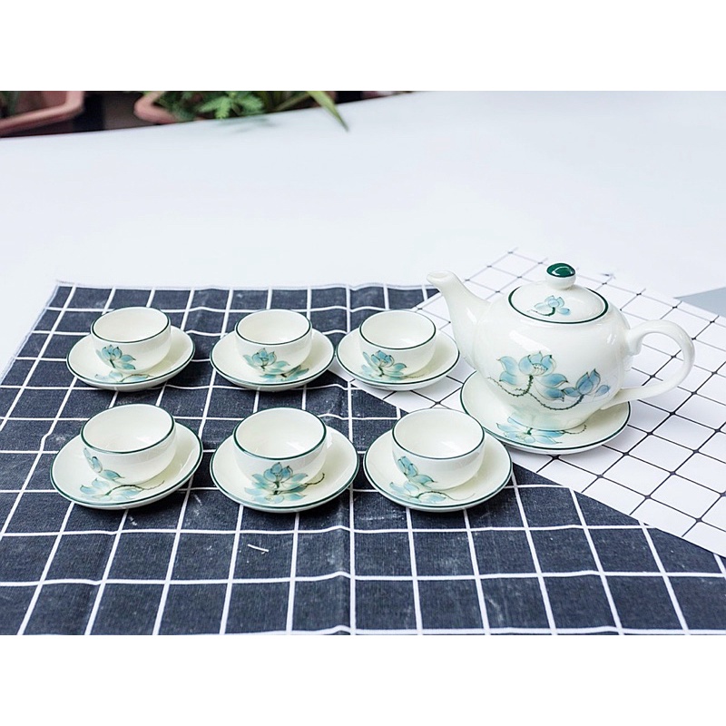 Bộ ấm trà, vẽ hoa sen ấm chén sứ Bát tràng cao cấp