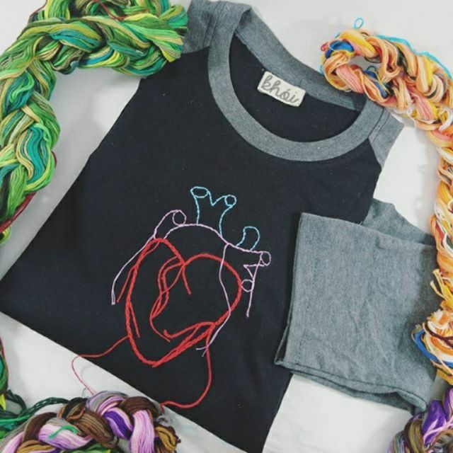 Áo thêu tay hoạ tiết