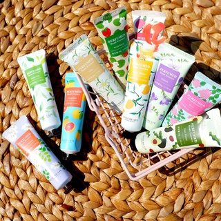 Kem dưỡng da tay da chân Maycreate Perfumed Hand Essence
