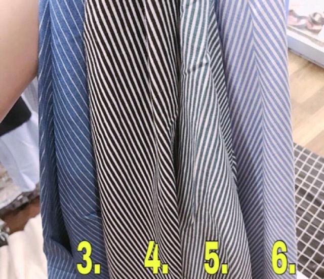 Chân váy dài kẻ sọc xoè | BigBuy360 - bigbuy360.vn