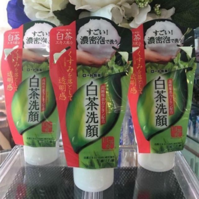Sửa rửa mặt trà xanh nhật bản