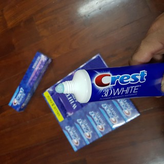Kem Đánh Trắng Răng 3D Crest White USA Tím
