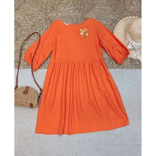 Đầm Linen thêu tay