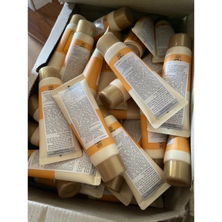 Sữa rửa mặt Whoo vàng Foam Cleanser 40ml / 1 típ