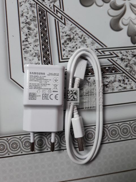 Bộ sạc nhanh samsung 2a, dùng tất cả các máy có cổng sạc mirco usb, bảo hành 12 tháng