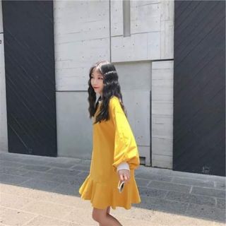 Váy đuôi cá tay bồng