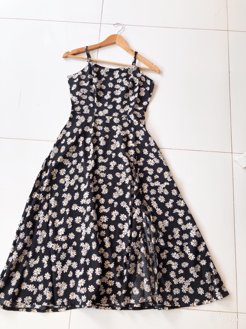 Váy 2 dây hoa cúc nhí siêu xinh | BigBuy360 - bigbuy360.vn