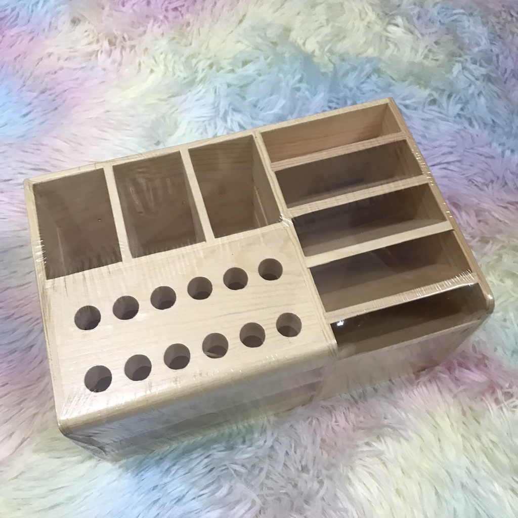 Kệ gỗ đa năng để đồ sửa chữa - mẫu số 1