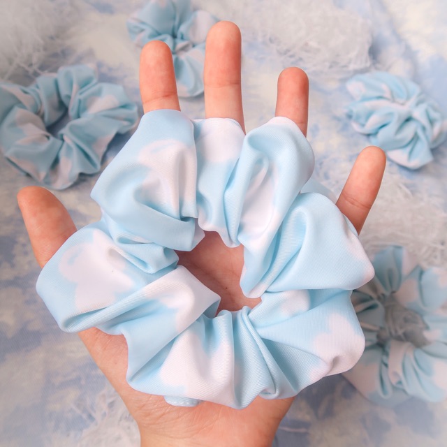 [Mã FAGOGO giảm 12% đơn 99K] Scrunchie CLOUD 9 Đám Mây Dây buộc tóc chọn theo Số | @lomohome | | WebRaoVat - webraovat.net.vn