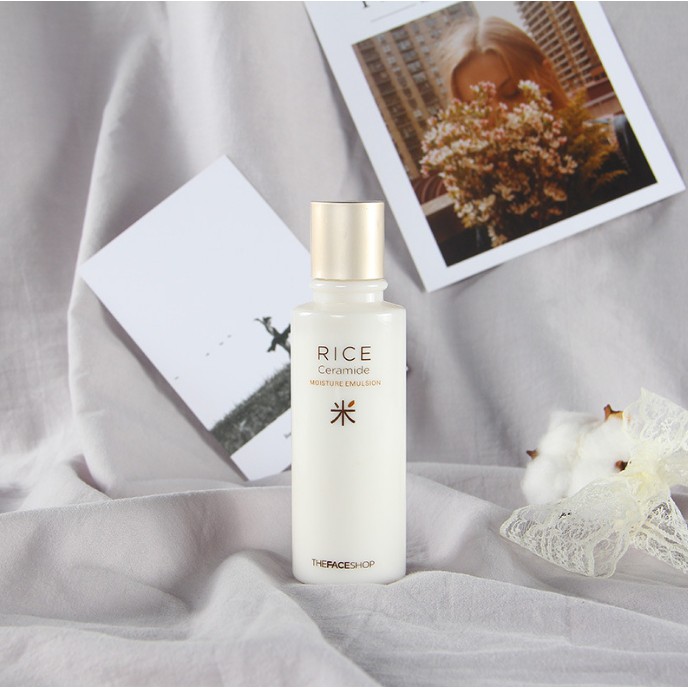 Nền vải trắng trơn để chụp ảnh, livestream...